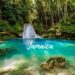Cachoeira no tom azul turquesa e ao centro escrito Jamaica